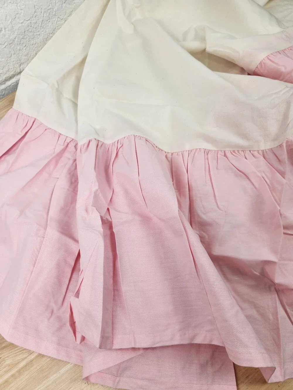 Pottery Barn Kids Light Pink Baby Crib Bed Skirt 28